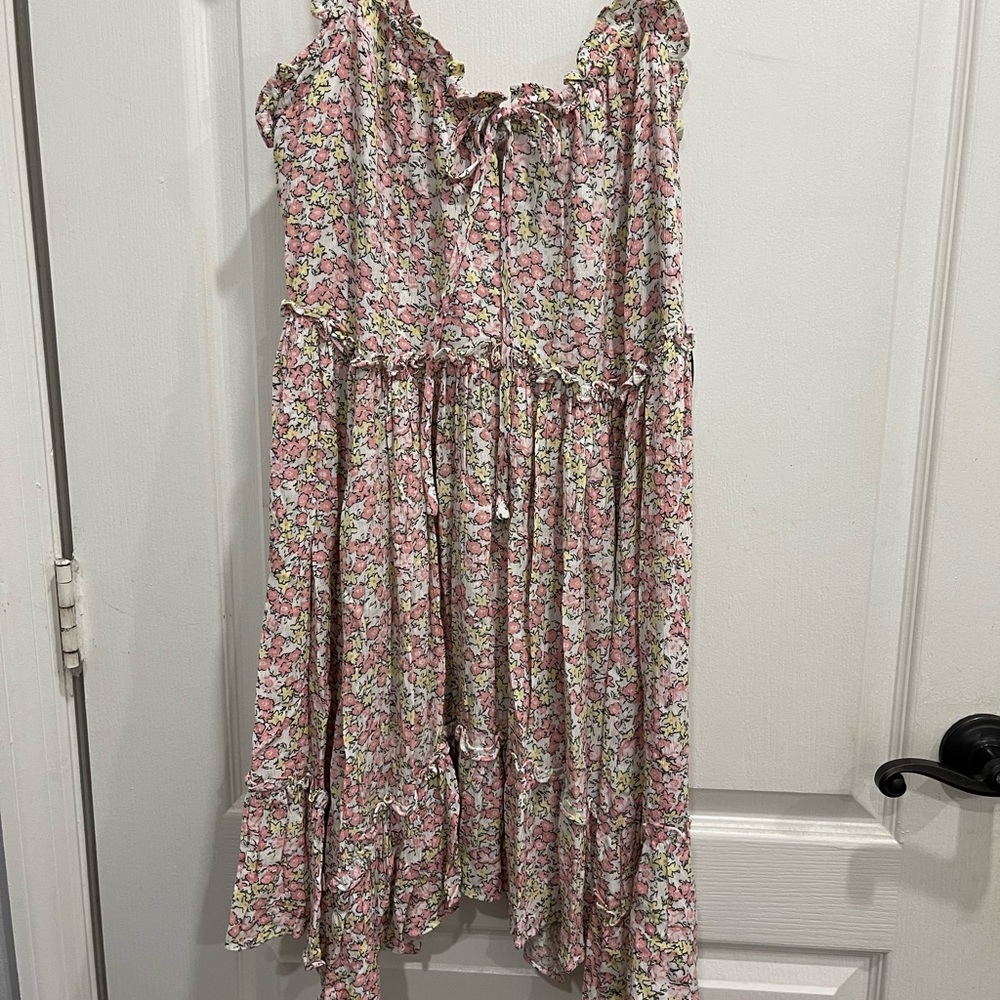 Scoop Ruffle Hem Short Dress